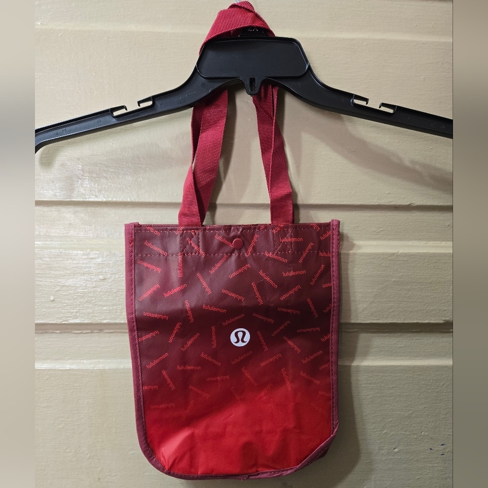 Lululemon Logo Red Gradient Snap Closure Reusable Bag GUC